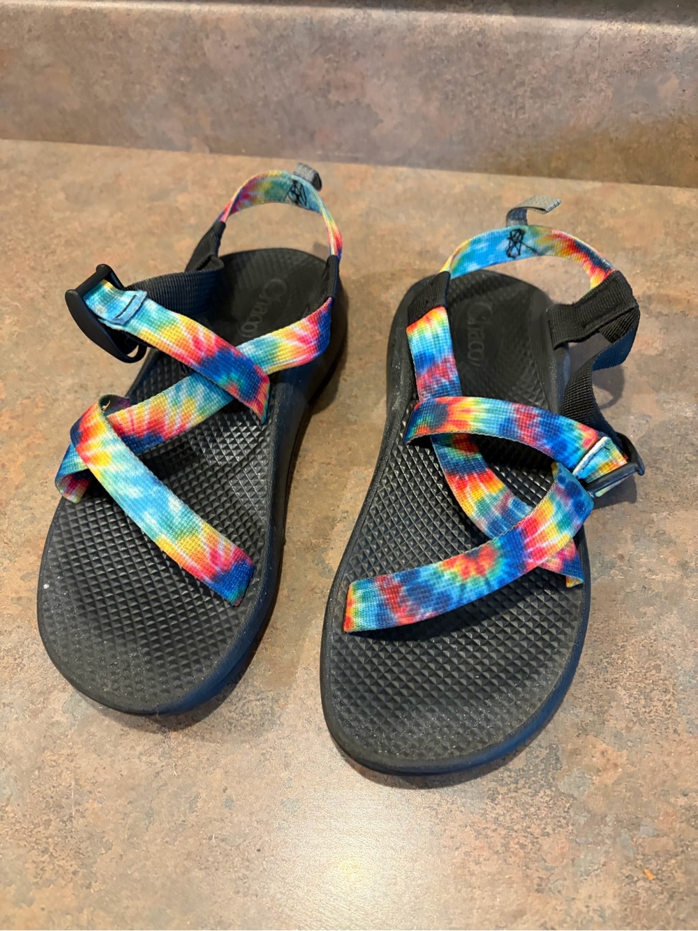Tie-Dye Rainbow Strap Chaco